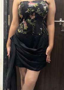 Elegant Black Floral Corset Dress