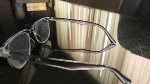 Clear Frame Fashion Glasses