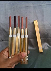 MyGlamm Ultimate Long Stay Lipsticks
