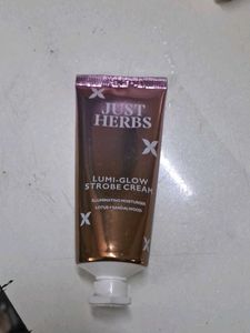 Just Herbs Lumi-Glow Strobe Cream