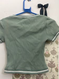 Shein Striped Ribbed V-Neck Top