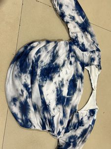 Trendy Tie-Dye Cutout Ruched Top