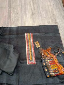 Stock Clerance Sale PAshmina suit with shawl