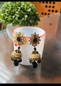 Elegant Black Jhumka Earrings