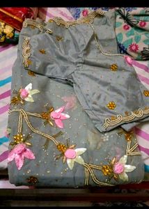 Embellished Grey Saree with Blouse