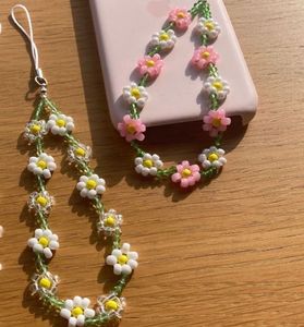Beaded Flower Bracelet Set
