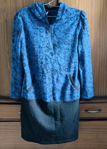 Women - Dark Blue Sweatshirt With Hoodie