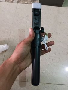 Tripod stand With Flash light