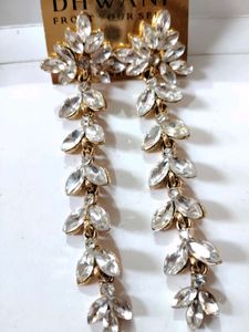 Elegant Crystal Drop Earrings
