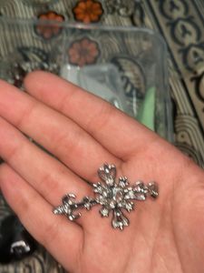 Elegant Cross Pendant Necklace