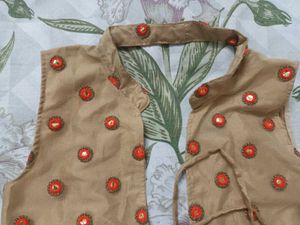 Embellished Sleeveless Ethnic Blouse/Koti