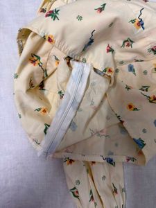 Cute Cream Floral Puff Sleeve Cropped Top🥠🍦