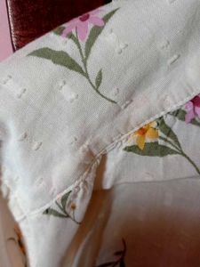 Cute Floral Print Button-Up Top