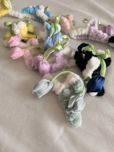 trending Cute Tulip Hair Claw Clips