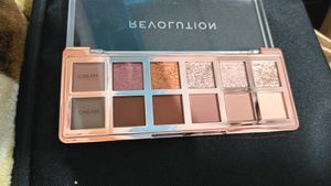 Revolution Eyeshadow Palette - Brown and Nude Tone