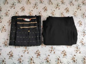 Stylish Sleeveless Printed Black Kurta with pant