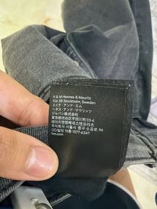 Stylish Grey Button-Fly Jeans
