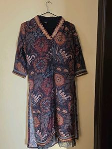 🌟Embroidered Floral Print Kurta 3 piece set🌟