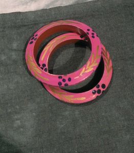Handcrafted Pink &amp; Gold Bangles (Set of 2)
