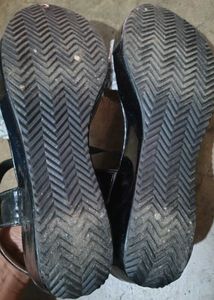 Sparkling Silver &amp; Black Sandals