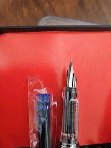 Elegant Pen Set with Ink Cartridges