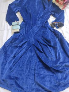 Vintage Blue Velvet Midi Dress