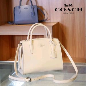 COACHANDREA CARRYALL SHOULDER BAG WD BOX