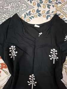 Black Short kurti (new)