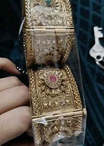 royal bride bangles unused