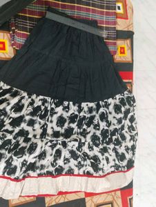 Black Skirt