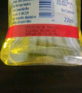 Colgate MaxFresh Mouthwash &amp; Clove Toothpaste