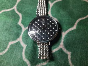 Fastrack vyb Watch