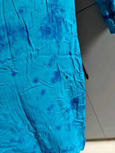 Blue Tie-Dye Embroidered Kurta