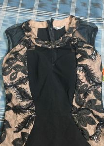 Elegant Black Lace Sheath Dress