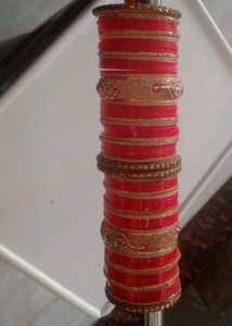 Vibrant Red &amp; Gold bridal Bangles Set