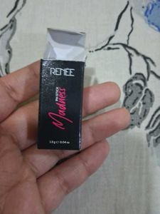 Lip Glo by Era Beauty( ununsed) +🎁