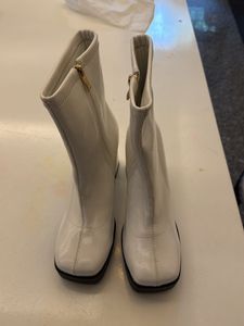 White Ankle Boots with Zipper