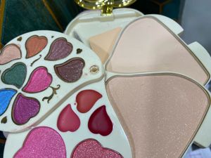 Cute Flower Makeup Palette