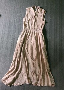 Lightweight Sleeveless Midi Dress