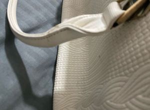 Elegant Cream Handbag