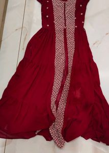 Elegant Maroon Embroidered Kurta