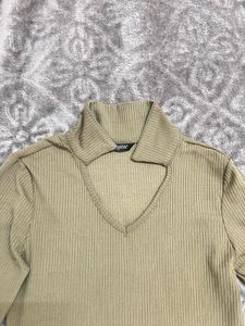 Ribbed Long Sleeve Top with Collar Detail