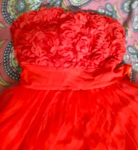 Stunning Red Strapless Party Dress