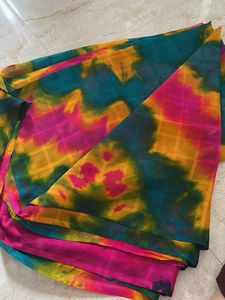 Vibrant Tie-Dye Saree