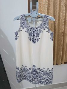 Code Elegant Sleeveless Print Dress