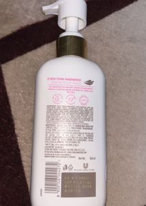 Dove Even Tone Radiance Serum Body Wash
