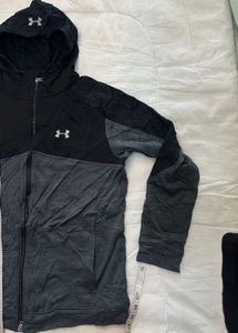 Under Armour men's sports hoodie
