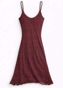 Chic Lace Spaghetti Strap Dress