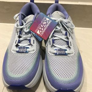 Stylish Women's Sports shoes