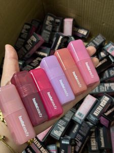 Huda Beauty blush